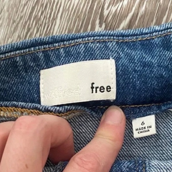 Wilfred Blue Button-Front Mini Skirt - Picture 2 of 4